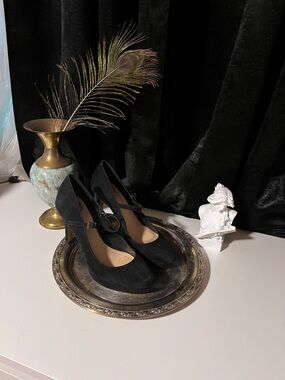 Vince Camuto Black Suede Mary Jane Pumps